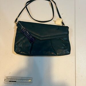 NWT Women's clutch or shoulder bag.
